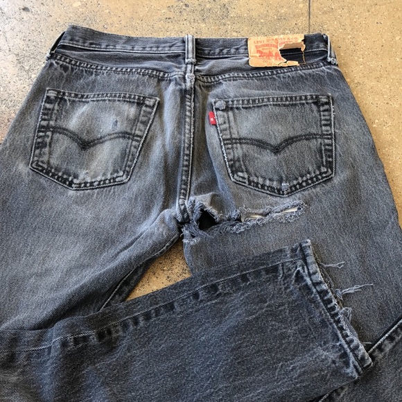 Vintage Levi’s 501 jeans - Picture 9 of 13